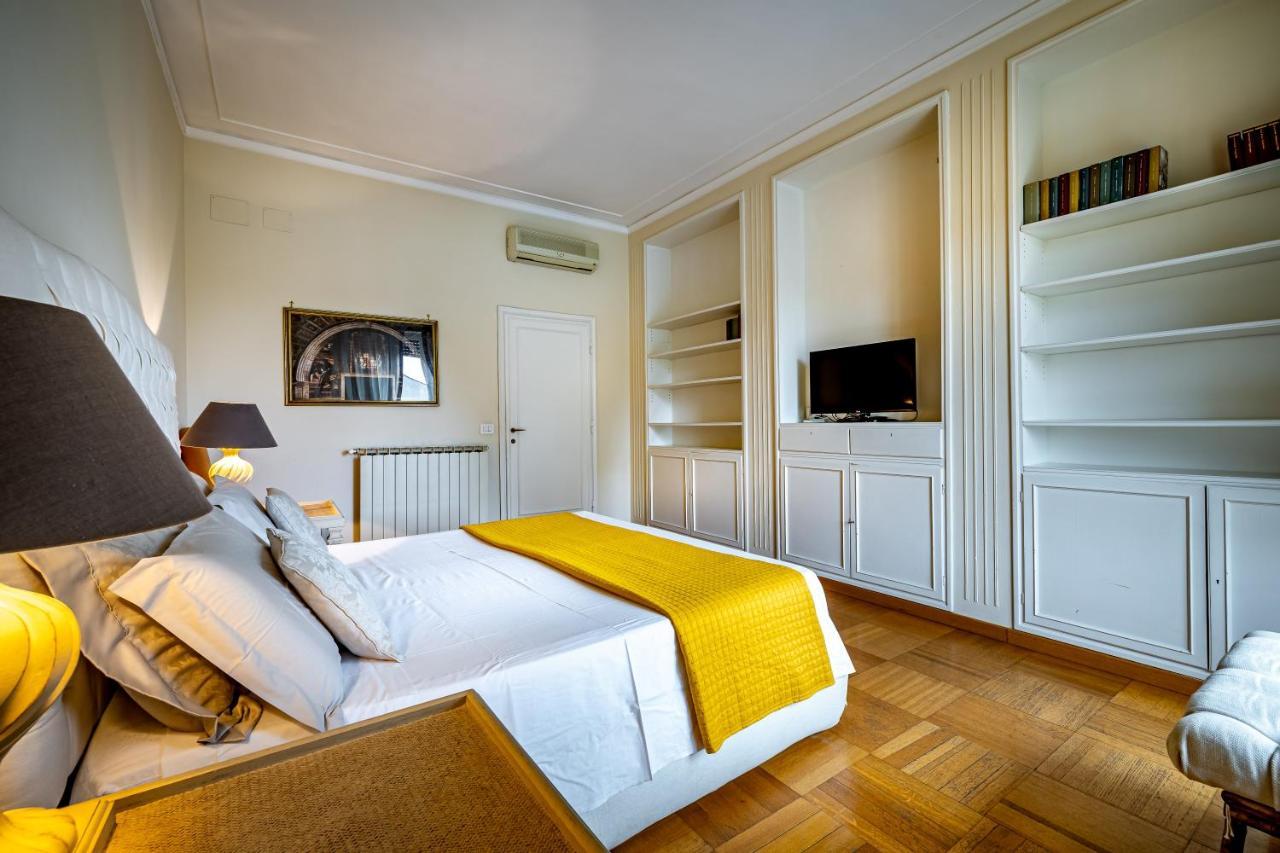Yid D'Azeglio Luxury Apartment With Parking Φλωρεντία Εξωτερικό φωτογραφία