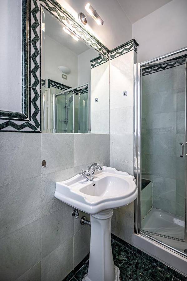 Yid D'Azeglio Luxury Apartment With Parking Φλωρεντία Εξωτερικό φωτογραφία